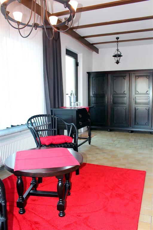 Hotel Restaurant Margaretenhof Überherrn Pokoj fotografie